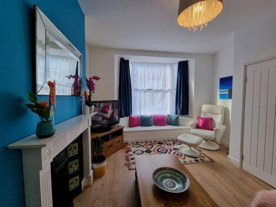 Holiday home Cheerful 3 Bedroom With Garden! Torquay